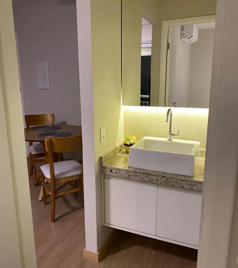 Apto Proximo Av Paulista, Garagem, 350 Mts Da Estacao Mackenzie, 200 Mts Shopping Frei Caneca São Paulo